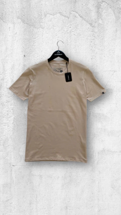 Remera Basica Rambla Slim Lycra en internet