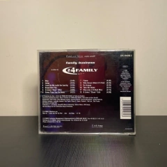 CD - 2.4 Family: Family Business na internet