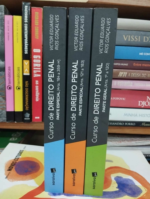 Curso De Direito Penal 3 Volumes - Victor Eduardo Rios Gonçalves