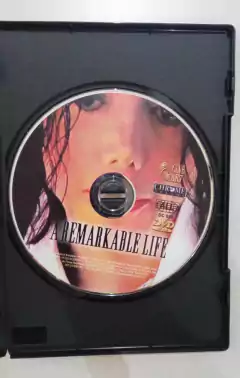 DVD - MICHAEL JACKSON - A REMARKABLE LIFE - DOCUMENTARIO na internet