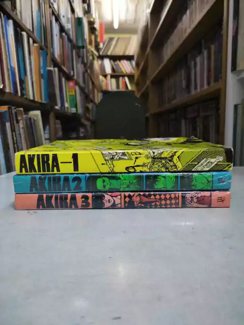 Hq - Akira 3 Volumes - Katsuhiro Otomo