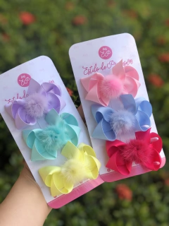 Laço Boutique com Pompom Felpudo