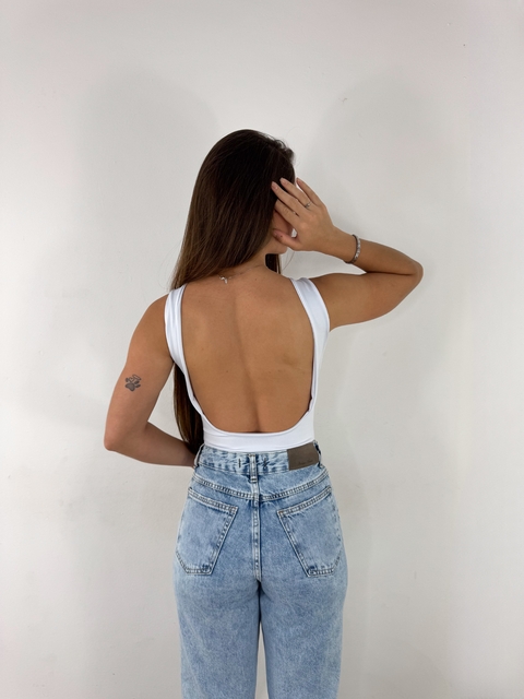 Body básico aberto nas costas - comprar online