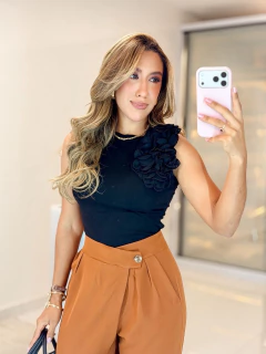 555. Body Algodão | detalhe em flor