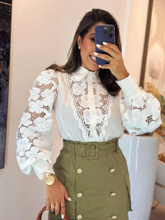 170 - Blusa linho | detalhe em bordado na manga - comprar online