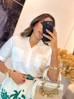 593 - Blusa linho | detalhes bolso na internet