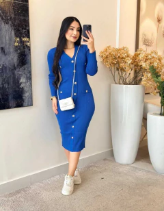 980 - Vestido Tricô | Botões na internet