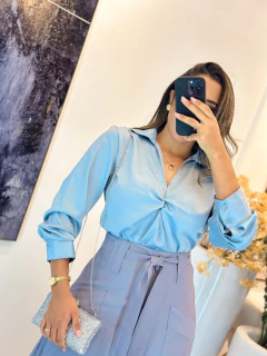 1074 - Blusa seda | Detalhe no busto