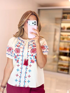 530 - Blusa tricoline | bordada - comprar online