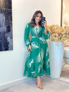 612 - Vestido Crepe | Manga longa detalhe botões - Loja Boa Forma