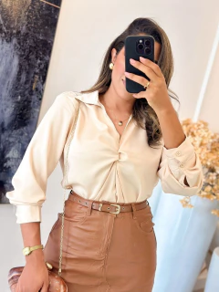 1074 - Blusa seda | Detalhe no busto - Loja Boa Forma