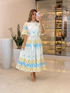 Imagem do 562 - Vestido Viscolinho bordado | detalhe em botões, Acompanaha faixa