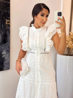 611 - Vestido laser | com guipir na internet