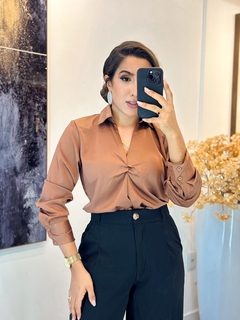 656 - Blusa Manga longa | Seda - comprar online