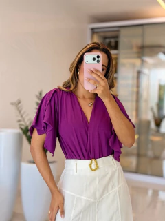 552 - Body crepe com poliamida | gola cruzada na internet