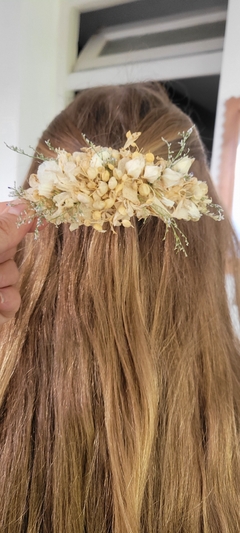 Imagen de Tocado de flores secas con colores a eleccion