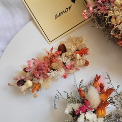 Tocado de flores secas con colores a eleccion - comprar online