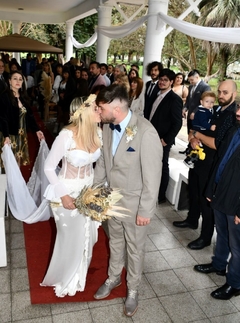 Ramo de novia con pampas y hoja de palma