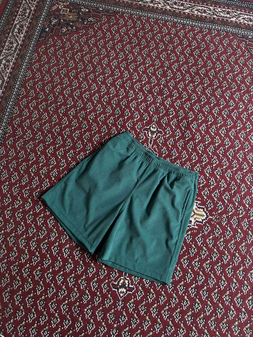 BERMUDA CORDEROY VERDE