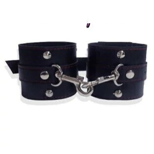 Esposas gruesas cuero