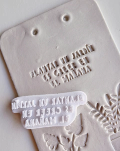 Sello Plantar un Jardin - CutterMakers en internet