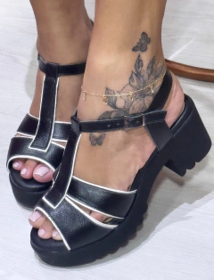 Sandália tratorada Pamela