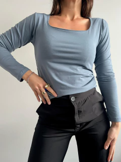 Remera YARA en internet