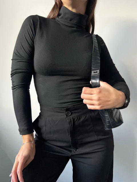 Polera lisa AMIRA - comprar online