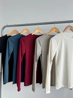 Imagen de Remera AMAPOLA