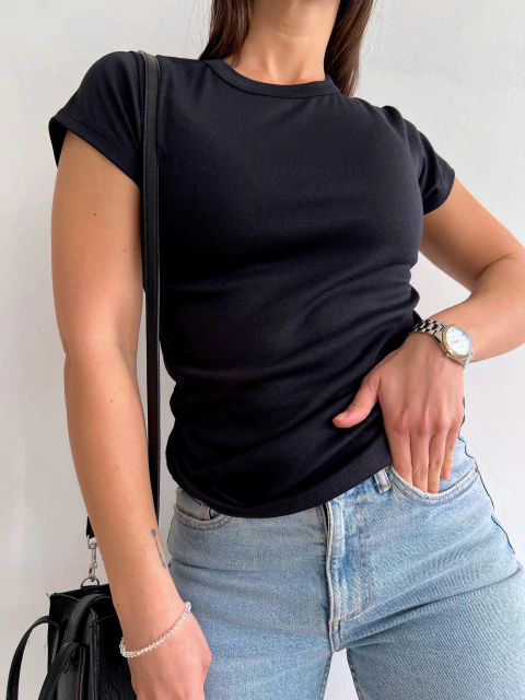 Remera BEGONIA - comprar online