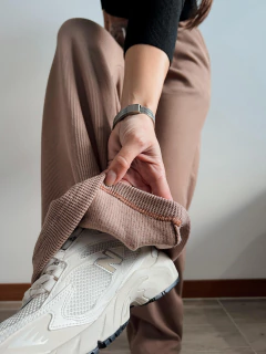 Pantalón JURERÉ frisado - comprar online