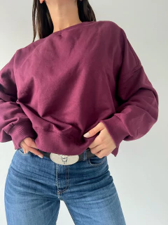 Buzo AKITA frisado en internet