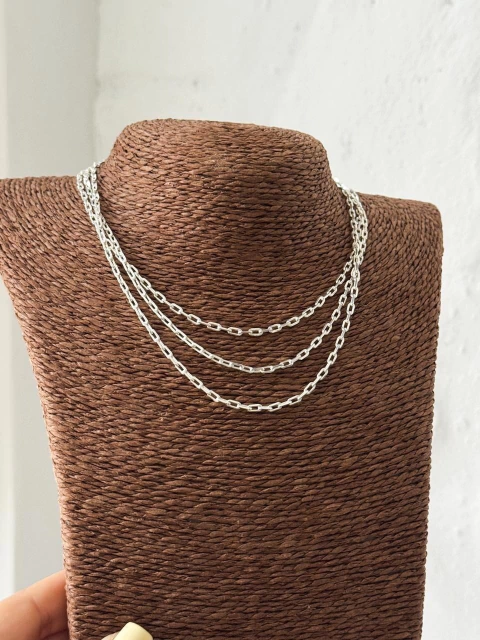 Choker Tripla Cartier - comprar online