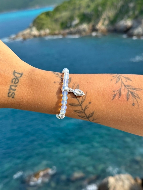 Pulseira Pedra Da Lua com Pingente Búzios