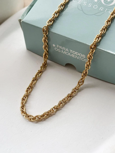 Choker Correntaria Diamantada Entrelaçada no banho de ouro - comprar online