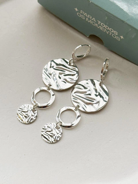 Argolinha Tranqueta Boho Amassadinha e Vazada - comprar online