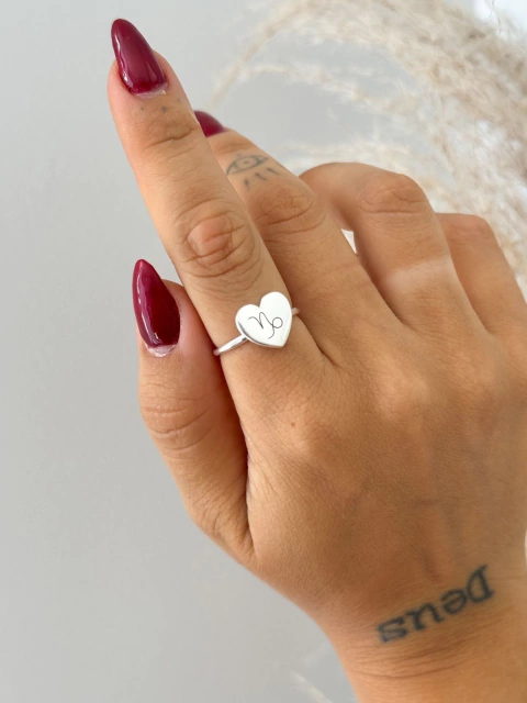 Anel Medalha Coração Personalizado à Laser com Inicial ou Signo - Regulável (LEIA A DESCRIÇÃO)