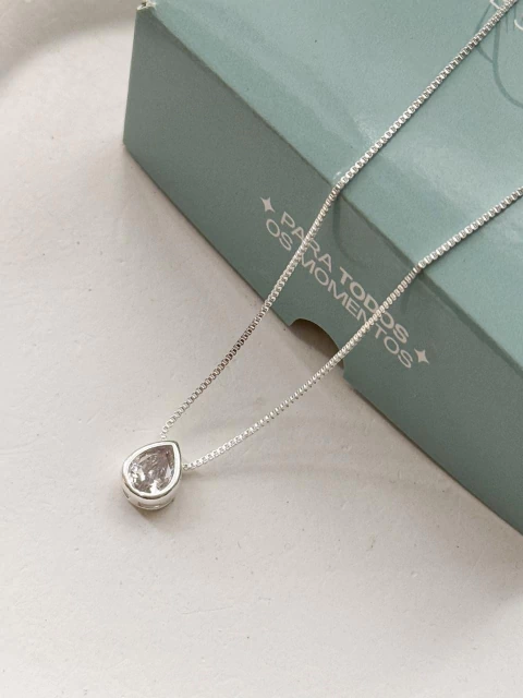 Colar Ponto de Luz Gota com Borda - comprar online