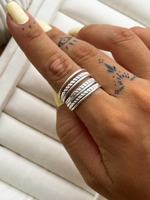 Anel Regulável Boho 7 Fios - comprar online