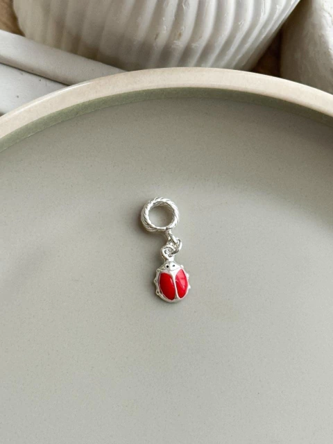 Berloque Joaninha - comprar online