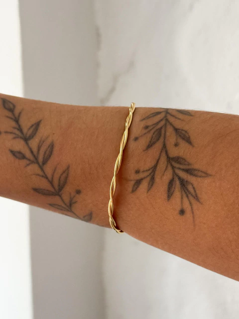 Bracelete Espiral no Banho de Ouro - comprar online