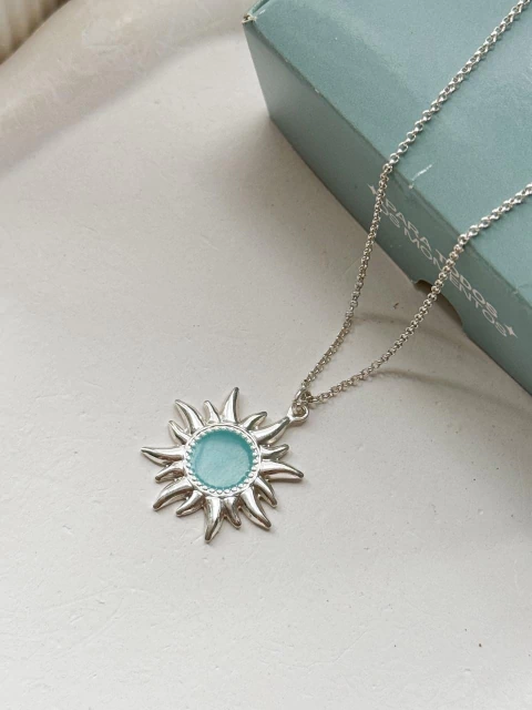 Colar Sol Espelhado Resinado - comprar online