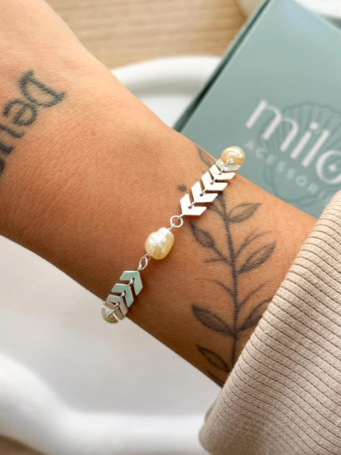 Pulseira Raminhos e Pérolas Barrocas - comprar online