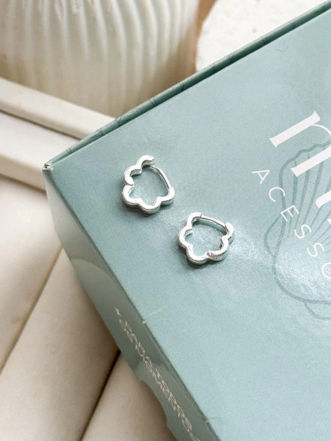 Argolinha Formato Flor - comprar online