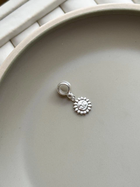 Berloque Sol Místico - comprar online