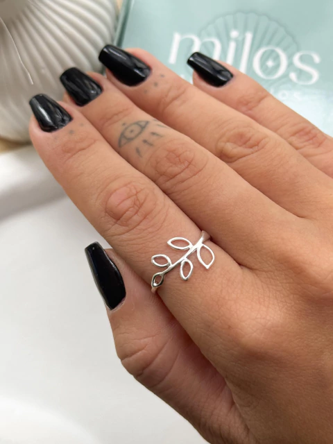 Anel Raminhos Vazados - comprar online