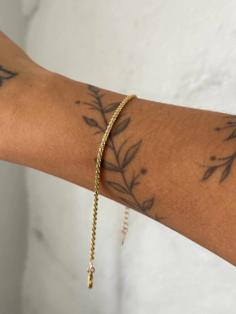 Pulseira Corrente Brilhosa no Banho de Ouro - comprar online