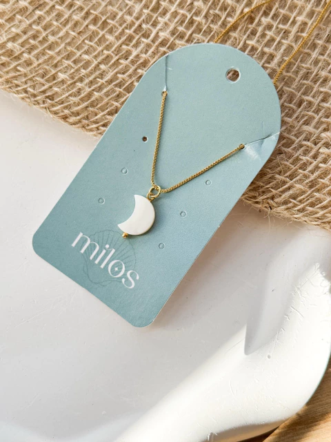 Colar Lua Madrepérola no banho de ouro - comprar online