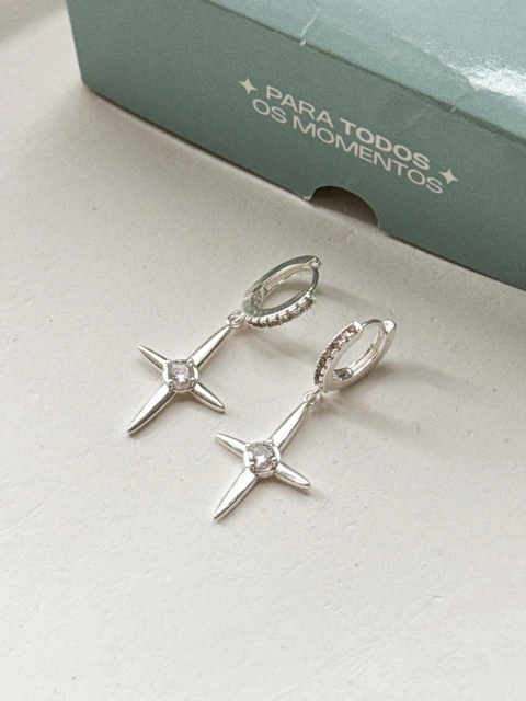 Argolinha Tranqueta Cravejada Estrela de Belém - comprar online