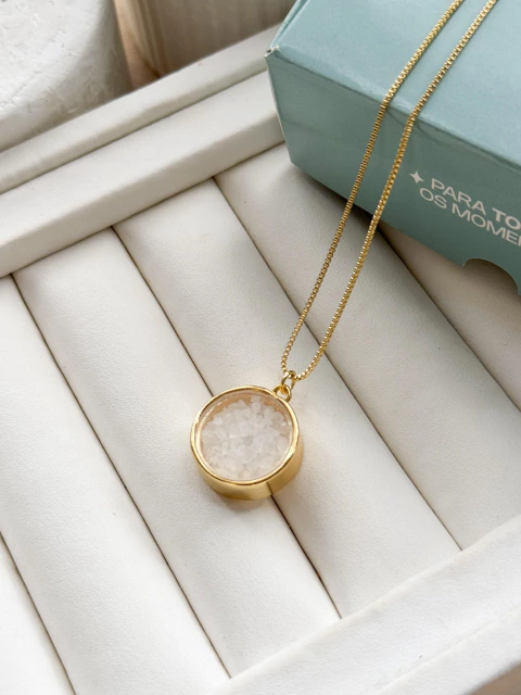 Colar Cápsula de Sal Grosso no Banho de Ouro - comprar online